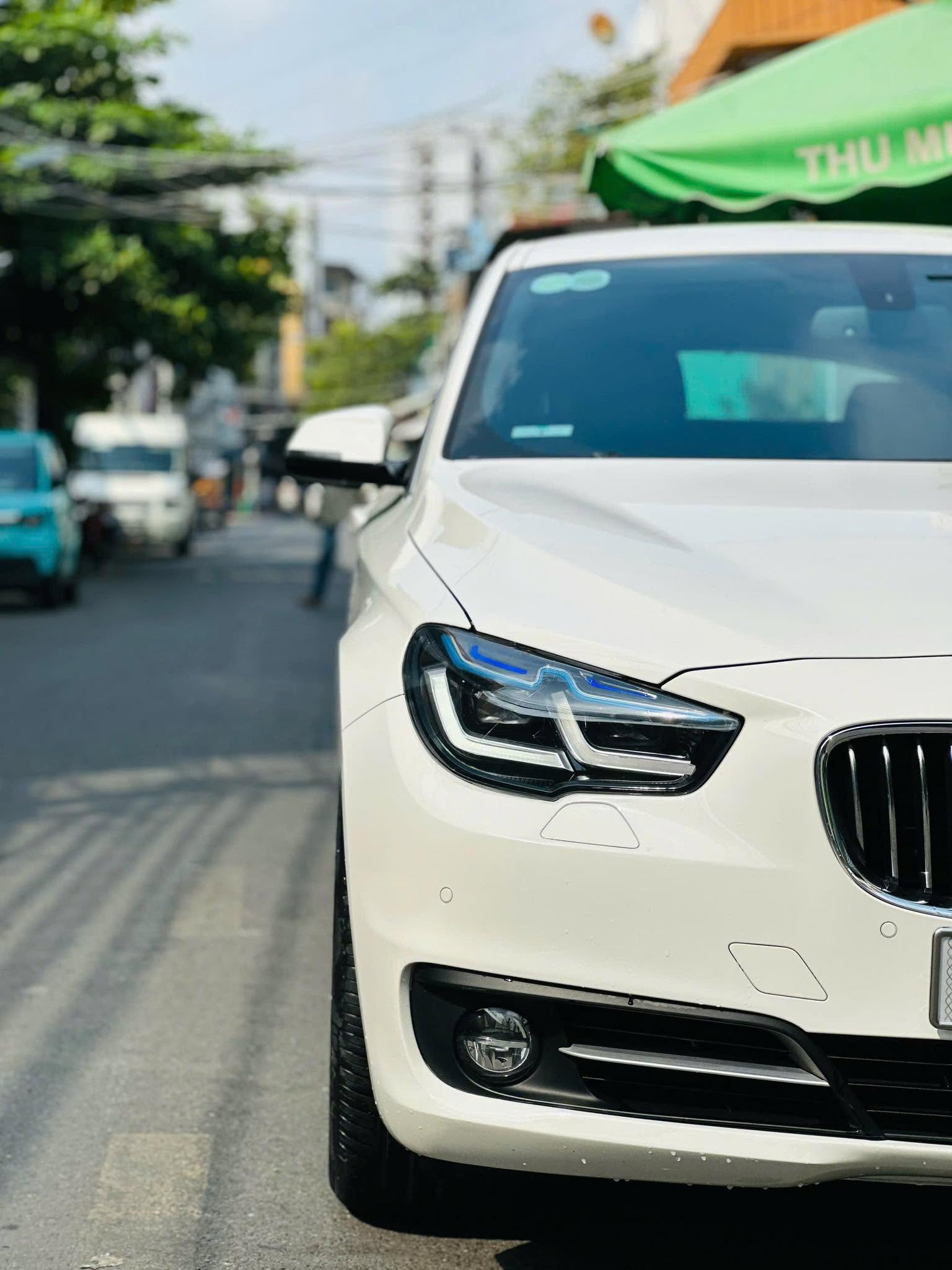 BMW 528GT Model 2018 - đẳng cấp xe sang, giá cực tốt - Ảnh 16