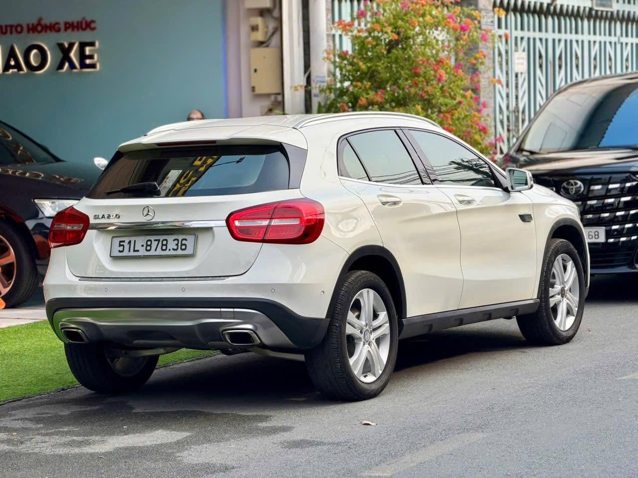 Mercedes - Benz GLA200 (Model 2017) gầm cao sang trọng, giá siêu tốt - Ảnh 10