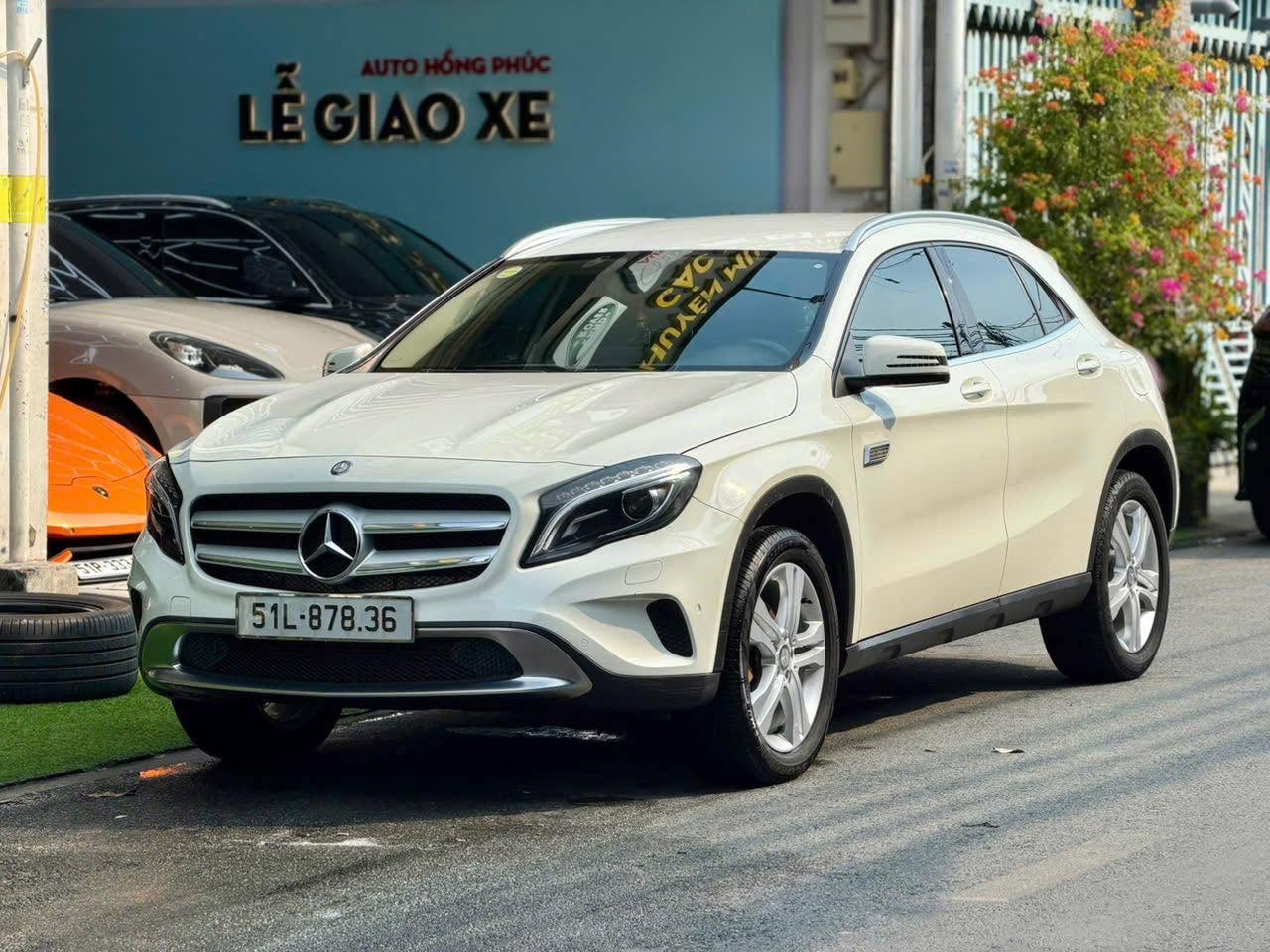 Mercedes - Benz GLA200 (Model 2017) gầm cao sang trọng, giá siêu tốt - Ảnh 2