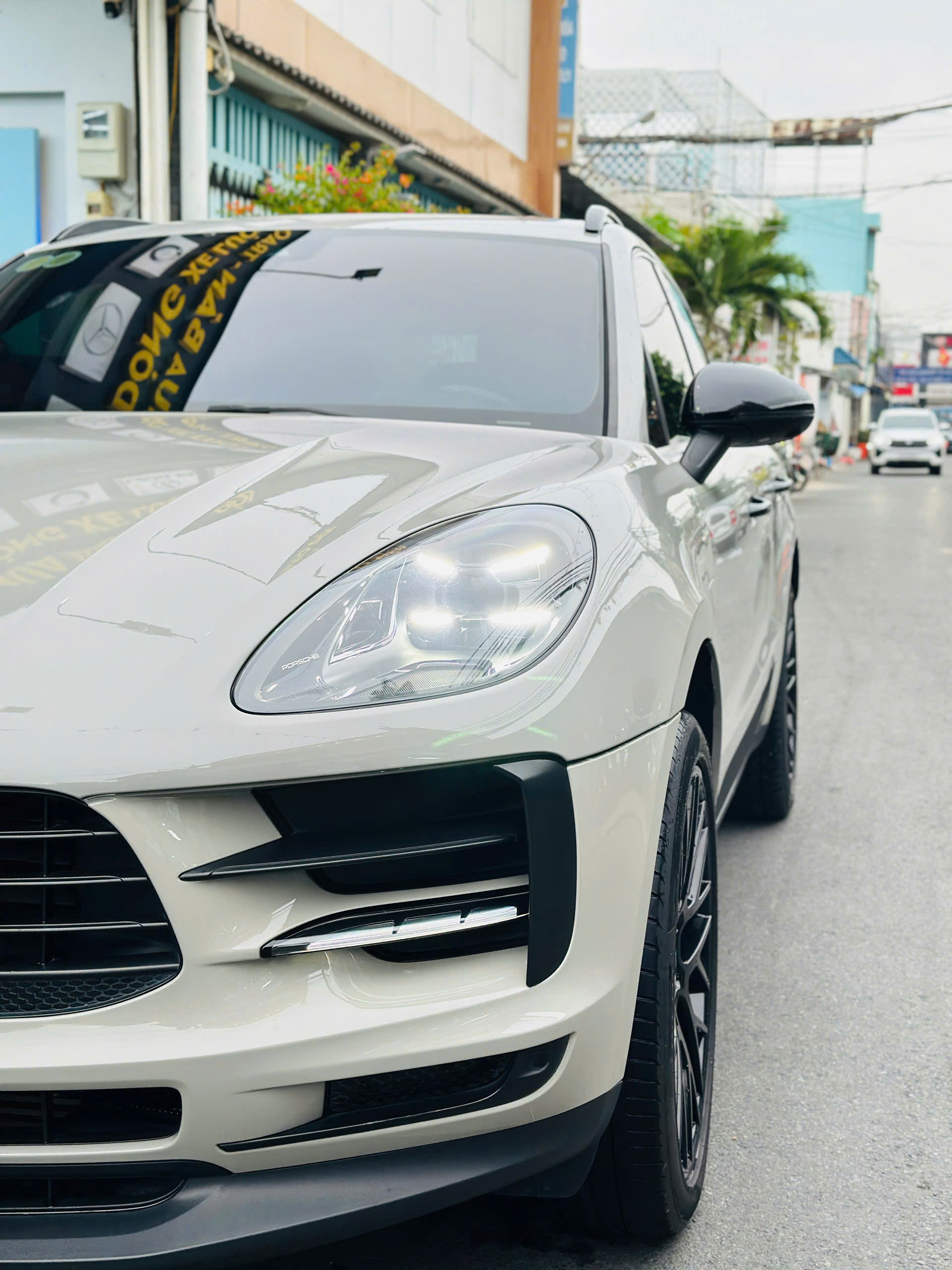 Porsche Macan 2019 cực chất - giá chỉ 1 tỷ 868 triệu - Ảnh 21