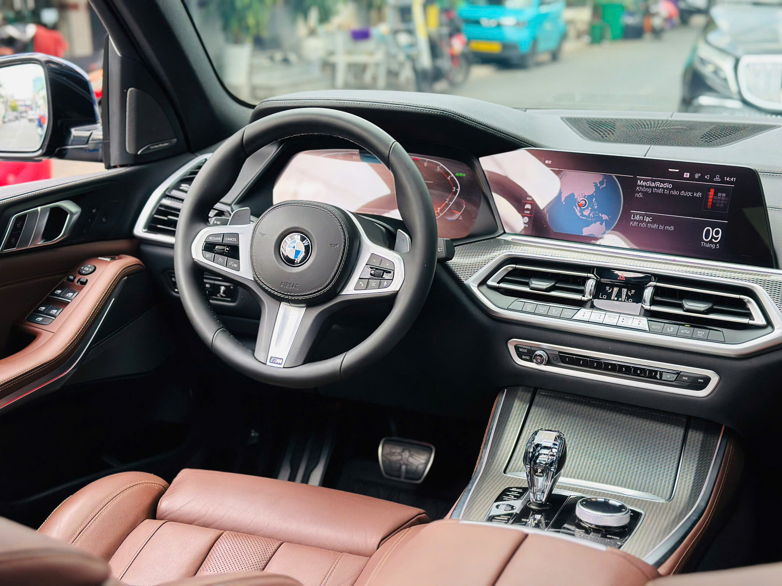 BMW X5 xDrive40i M-SPORT (G05) Model 2021 - Ảnh 24