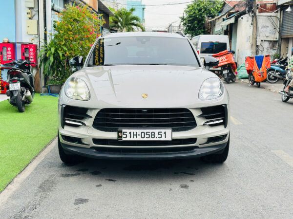 Porsche Macan 2019 cực chất - giá chỉ 1 tỷ 868 triệu