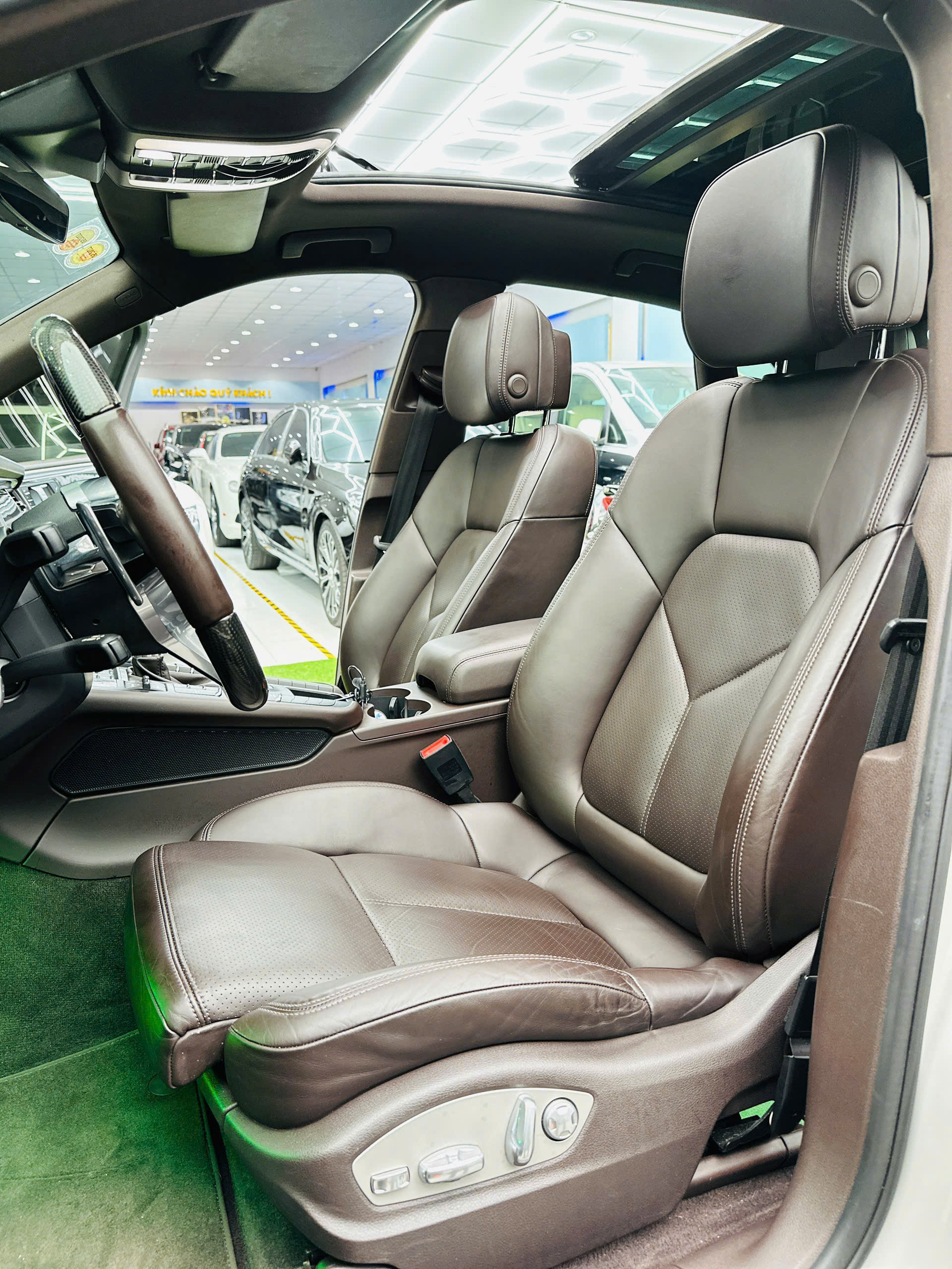 Porsche Macan 2019 cực chất - giá chỉ 1 tỷ 868 triệu - Ảnh 15